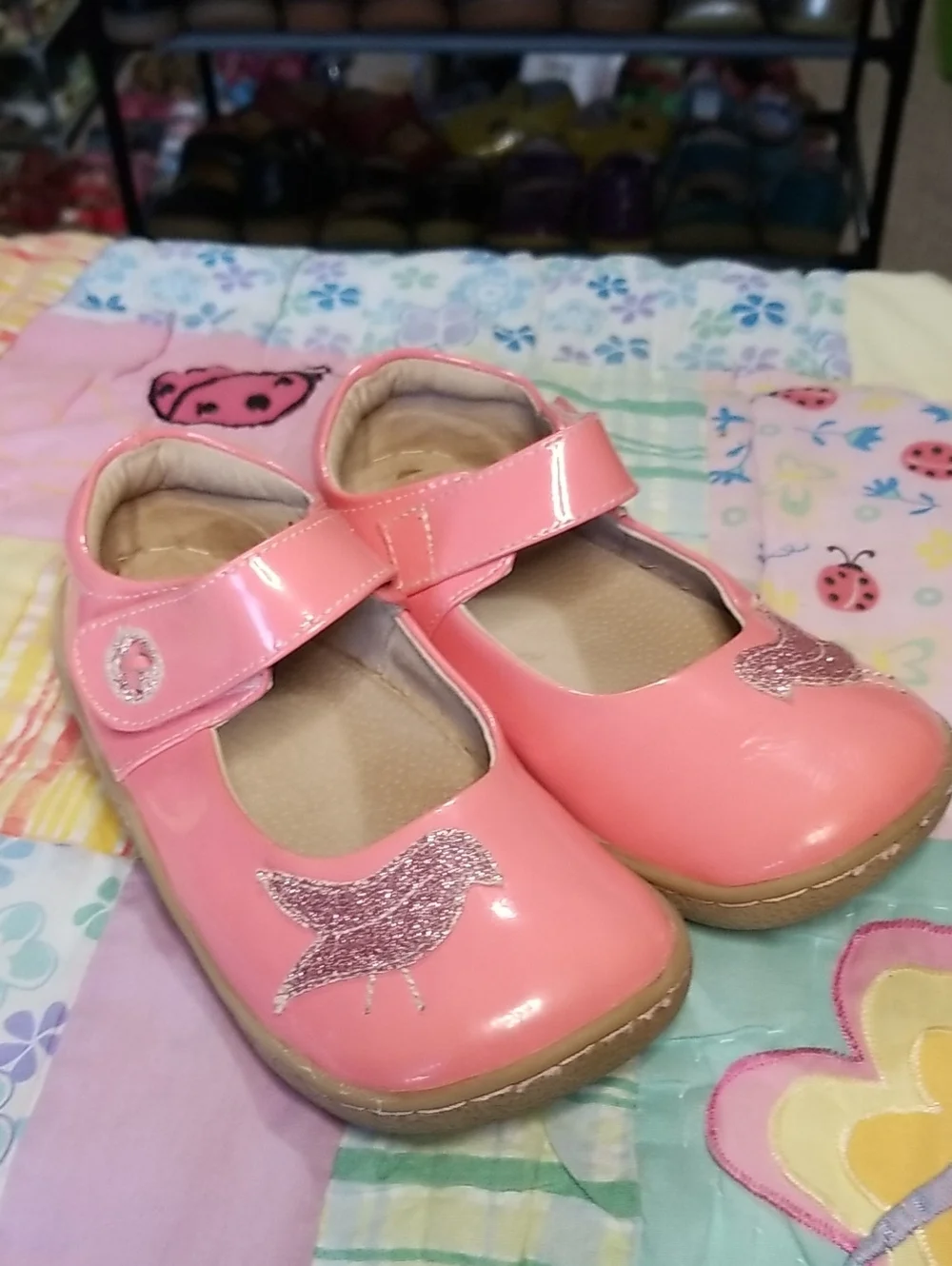 Livie & Luca Coral Patent Leather Mary Janes with Glitter Bird Size 11 Pio Pio